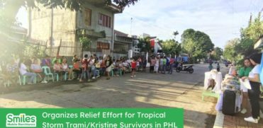 Senior Citizens in the Bicol Region Receive Relief from Smiles Mobile Remittance Following Tropical Storm Trami/Kristine