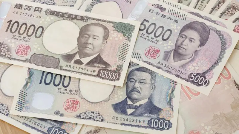 Macam-macam uang Yen di Jepang