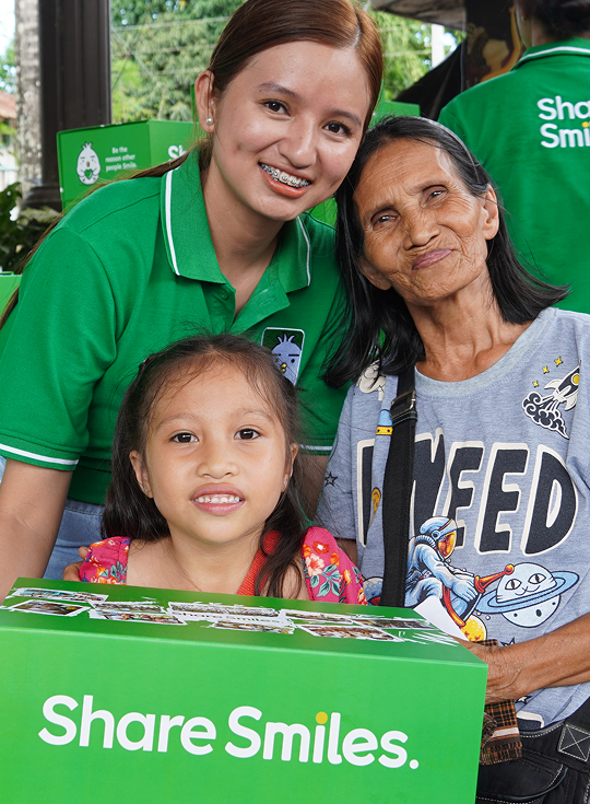 Philippine Festival Tokyo & Smiles Mobile Remittance