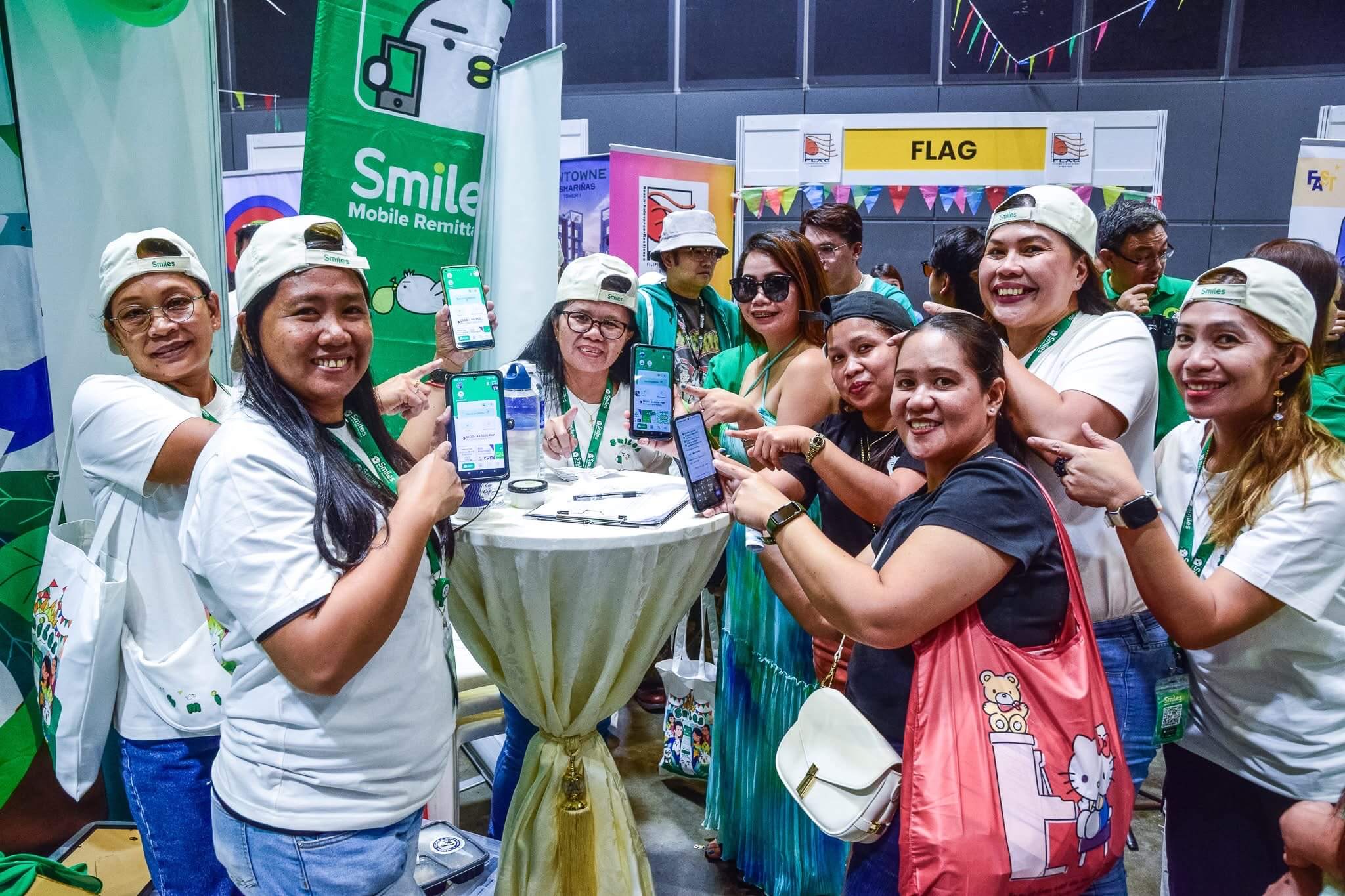 Smilers resgitering and enjoying the booth