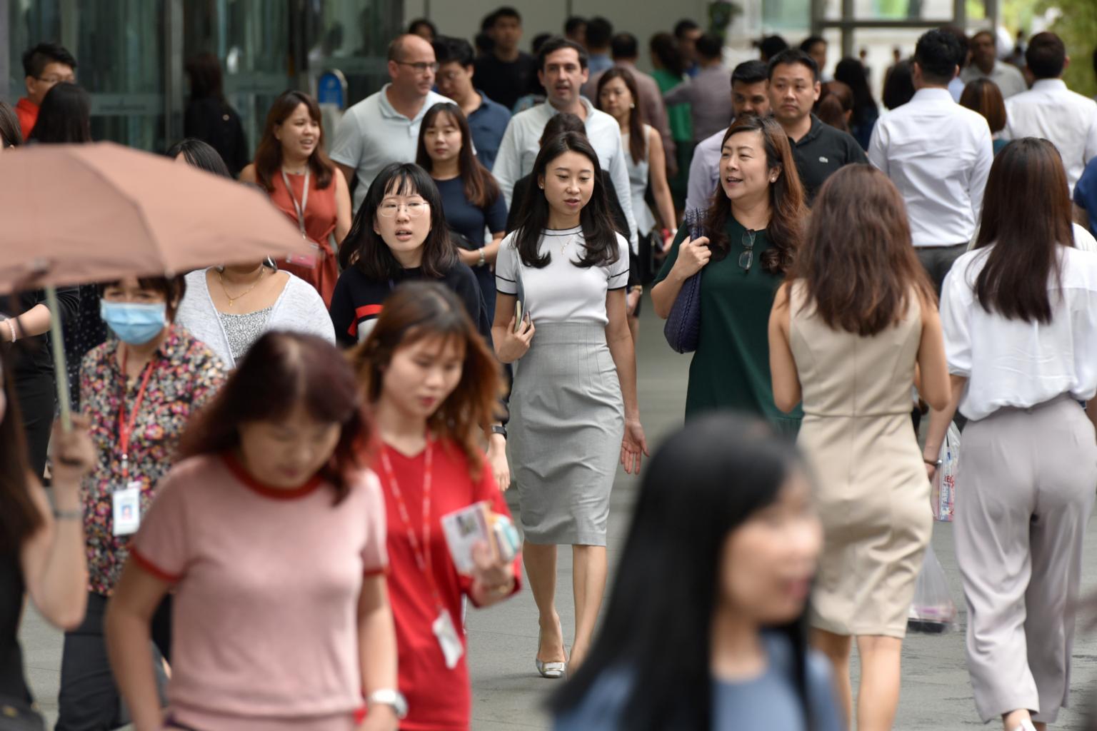 This image has an empty alt attribute; its file name is office-housr.jpg