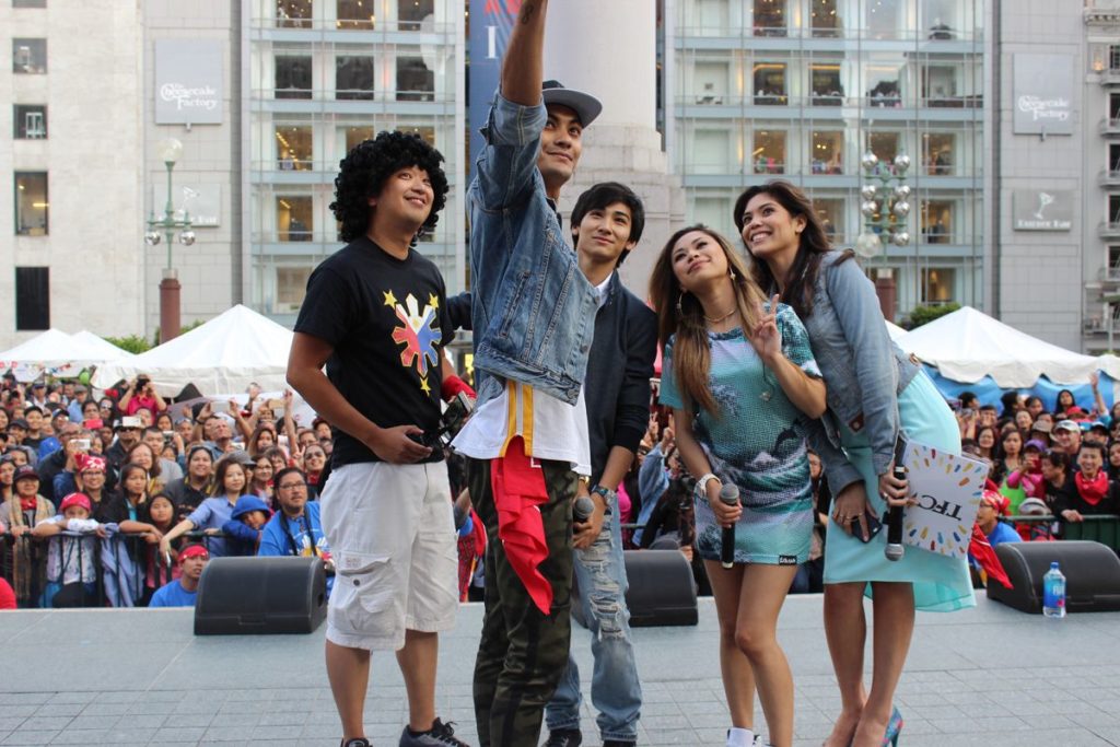 Filipinos living in the US